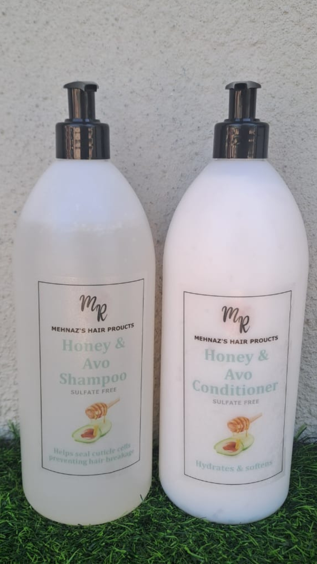 Honey and avo shampoo and conditioner